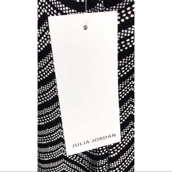 Julia Jordan Illusion Fringe Bodycon Lace Dress - Picture 5 of 9
